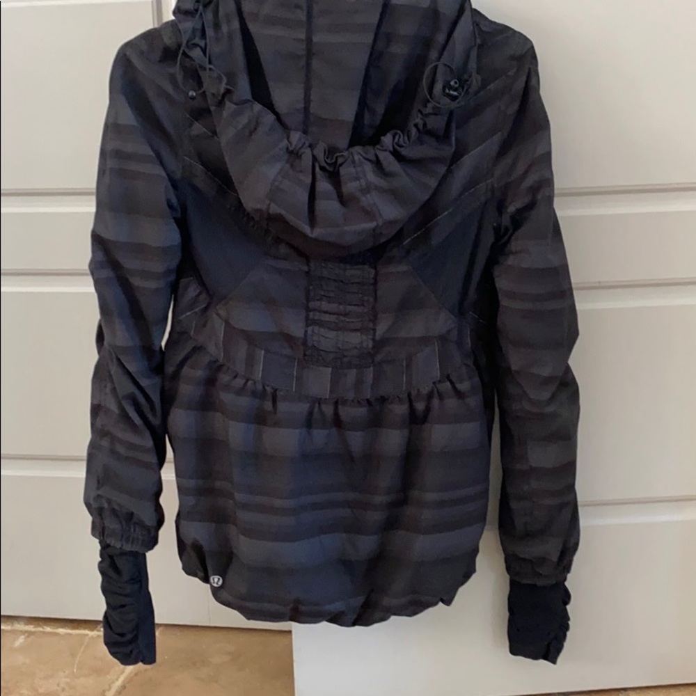 LULULEMON Jacket - Picture 3 of 8